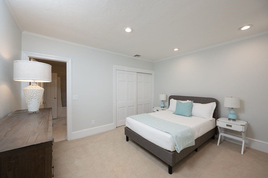 Featured Listing 6 Peter Hobart Drive Hingham Anchor