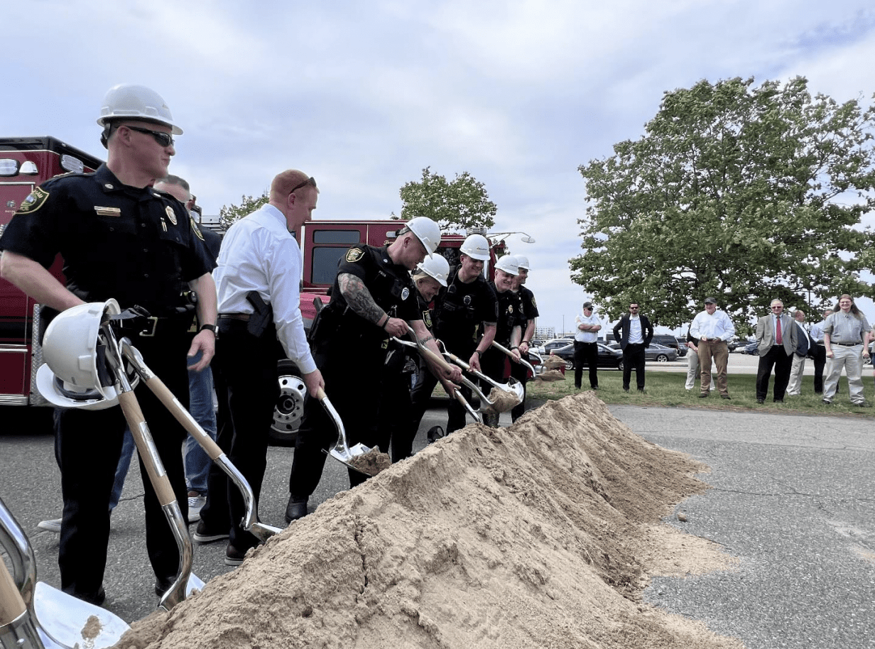Hingham Breaks Ground at New Public Safety Facility - Hingham Anchor