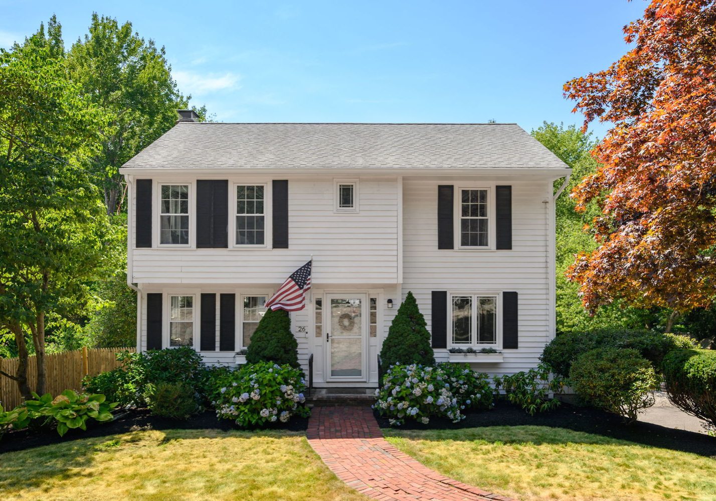 2337_1363_property_front-of-house-26-french-20260721084755