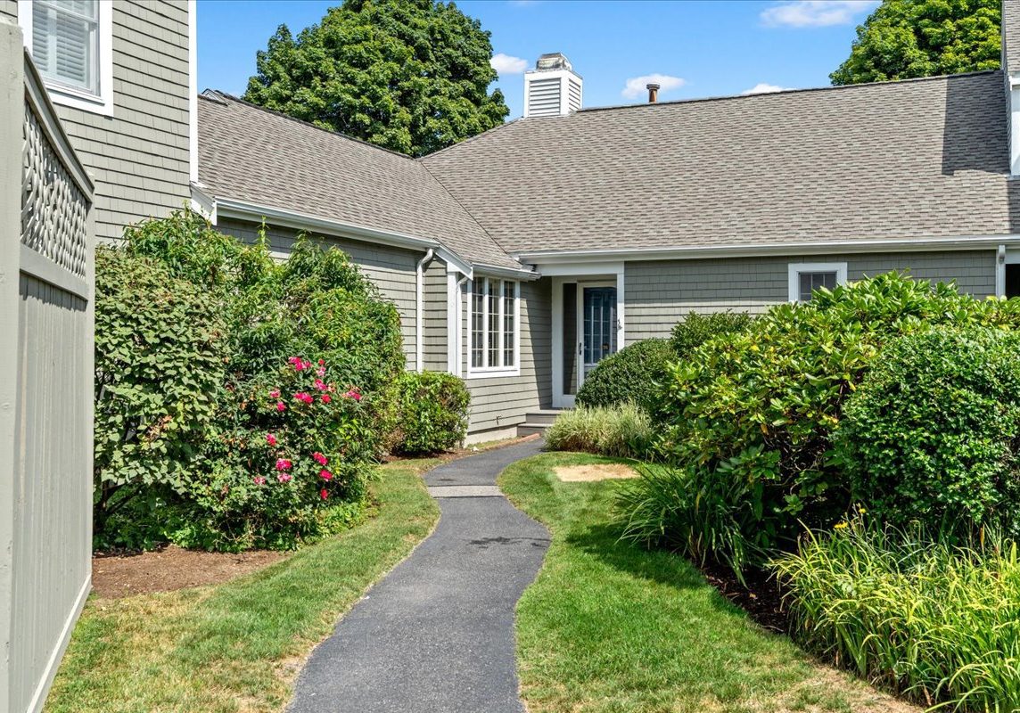 2337_1401_property_front-of-unit-56-floret-cir-5-20260820074004