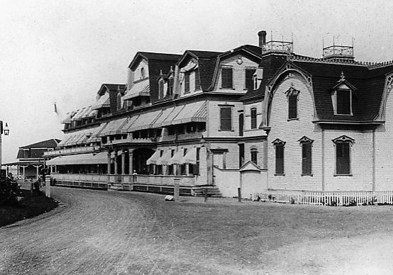 Rose Standish Hotel