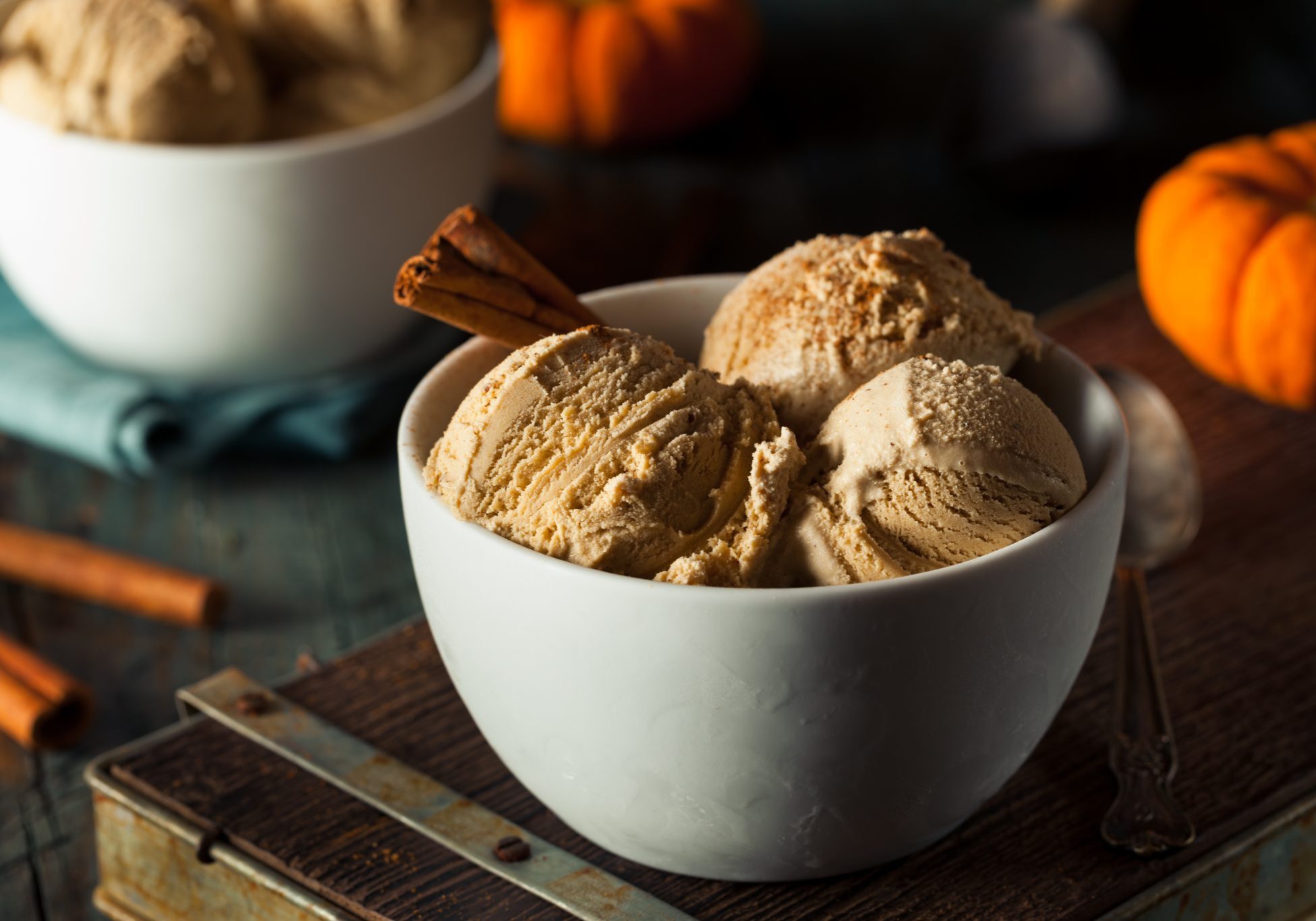 Homemade Pumpkin Pie Ice Cream